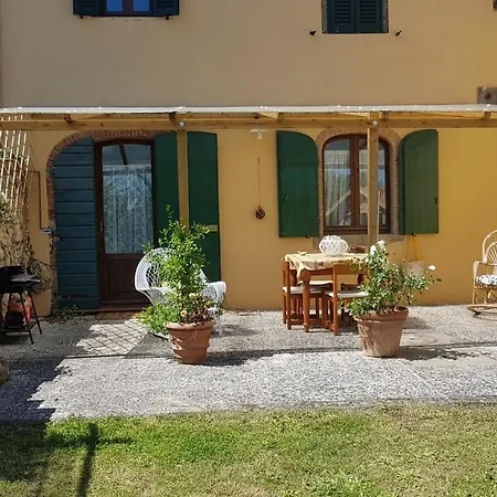 La Bellana Daire Guardistallo
